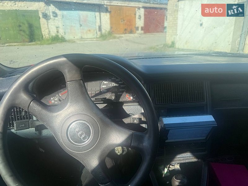 Седан Audi 80 1988 в Запоріжжі