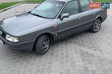 Седан Audi 80 1990 в Чернівцях