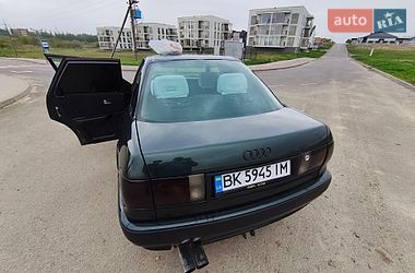 Седан Audi 80 1993 в Рівному