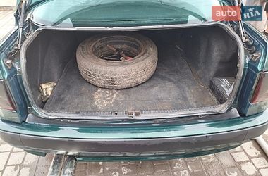 Седан Audi 80 1993 в Ровно