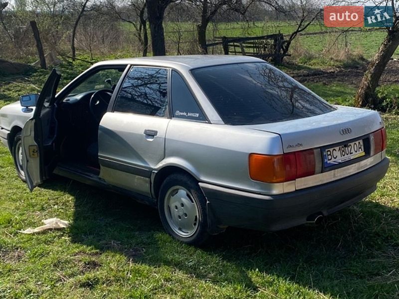 Седан Audi 80 1990 в Львові
