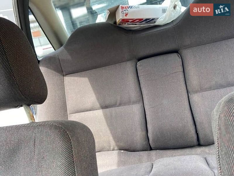 Седан Audi 80 1987 в Новояворовске