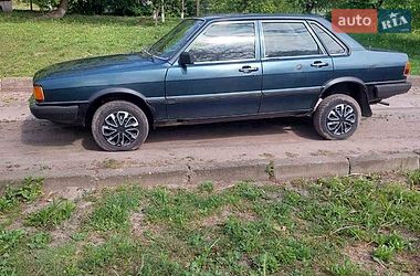 Седан Audi 80 1984 в Володимирі