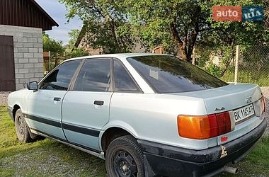 Седан Audi 80 1987 в Томашгороде