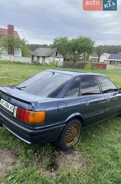 Седан Audi 80 1986 в Маневичах