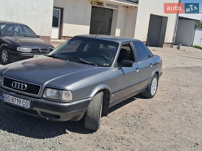 Седан Audi 80 1994 в Шумську