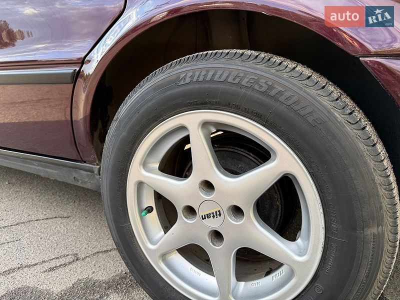 Седан Audi 80 1992 в Києві