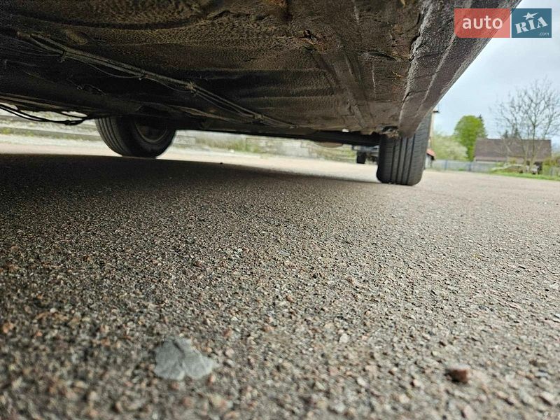 Седан Audi 80 1988 в Обухове