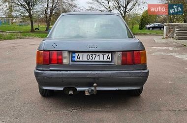 Седан Audi 80 1988 в Обухове