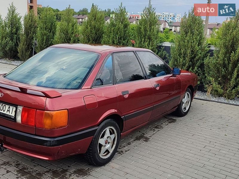 Седан Audi 80 1988 в Рівному