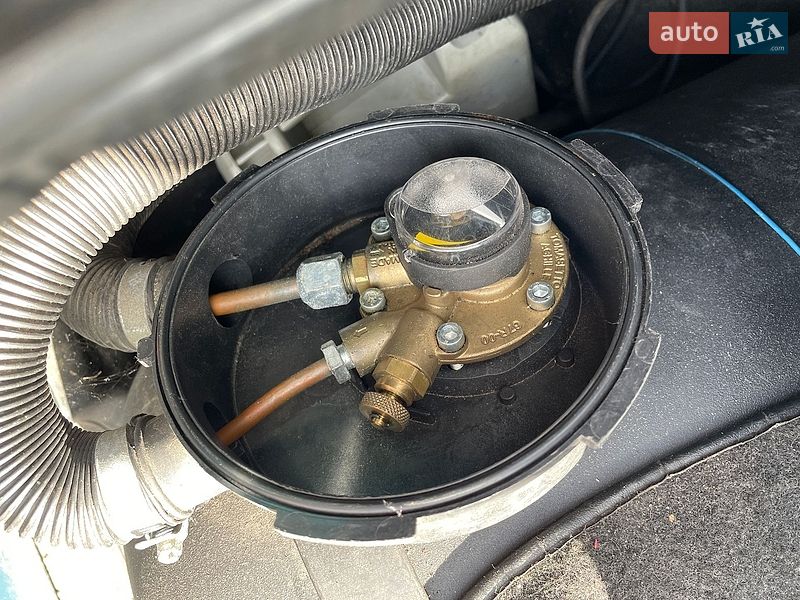 Седан Audi 80 1993 в Киеве фото 17 Седан Audi 80 1993 в Киеве