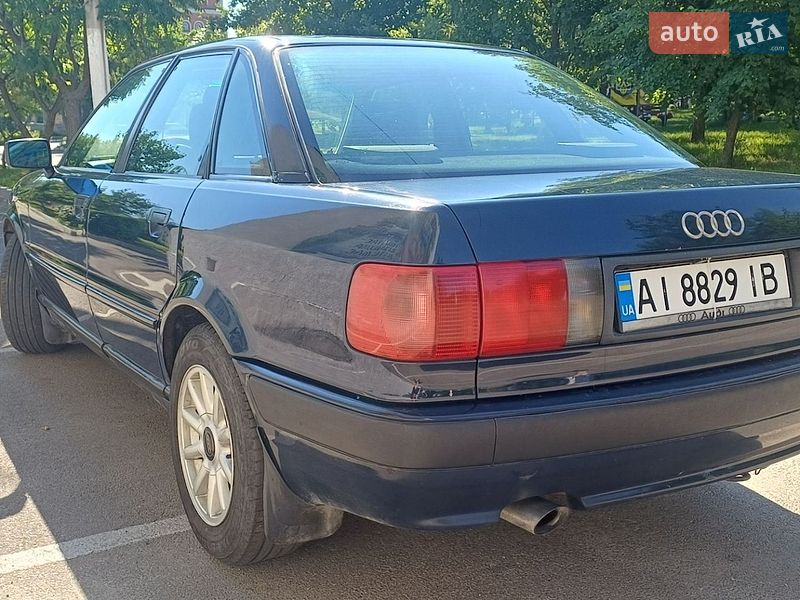 Седан Audi 80 1993 в Миронівці