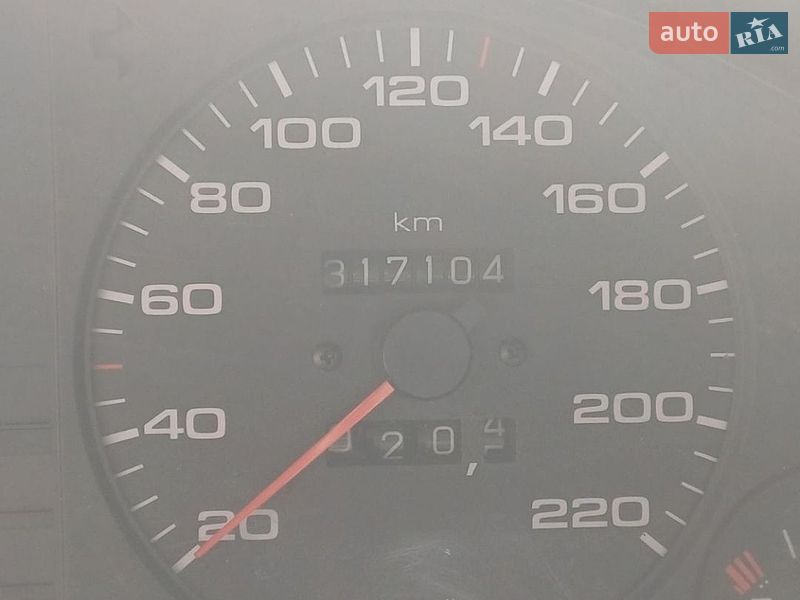 Седан Audi 80 1993 в Миронівці