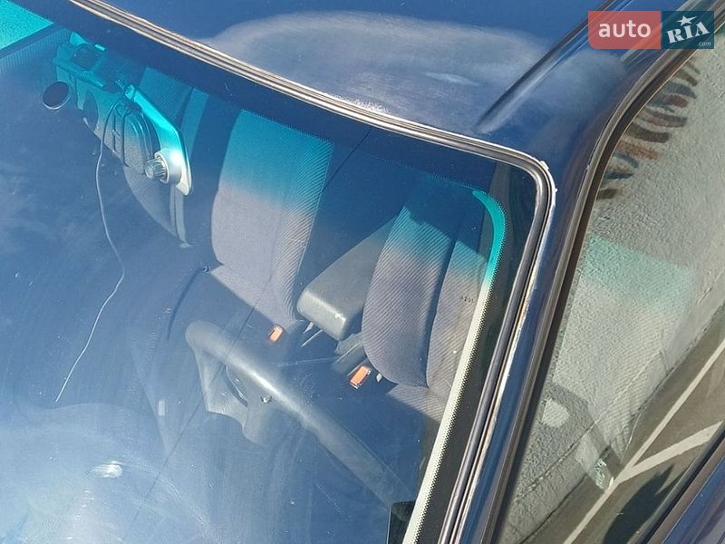 Седан Audi 80 1993 в Миронівці