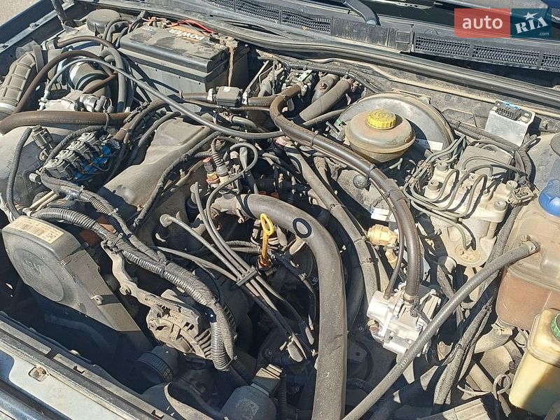 Седан Audi 80 1993 в Миронівці