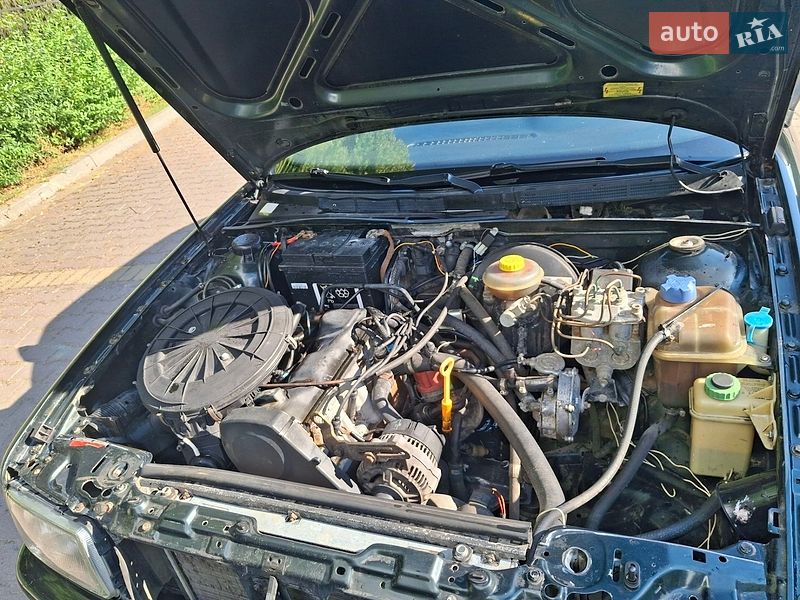 Седан Audi 80 1993 в Миргороде