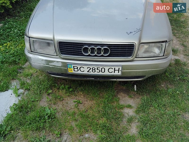 Седан Audi 80 1988 в Стрые фото Седан Audi 80 1988 в Стрые