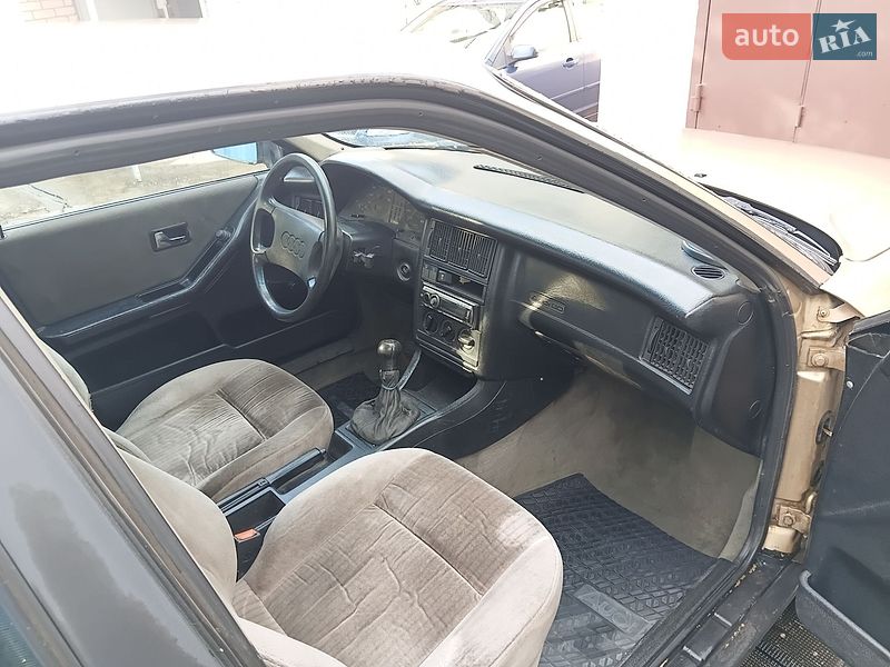Седан Audi 80 1988 в Харкові