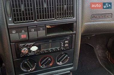 Седан Audi 80 1992 в Козове