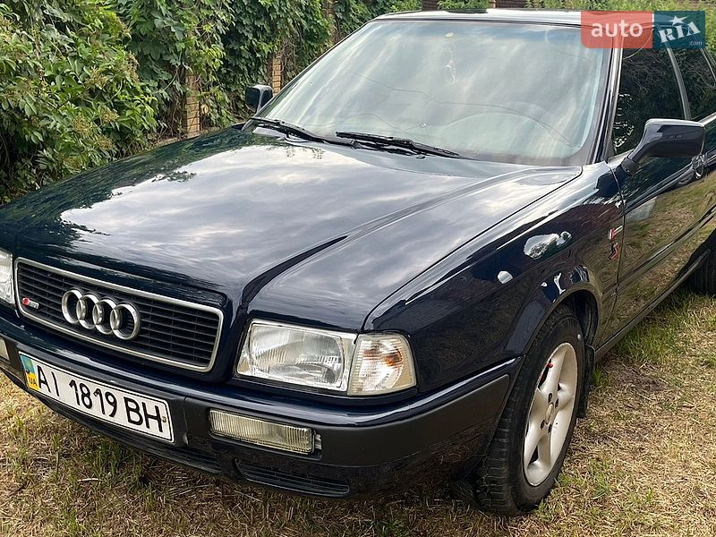 Седан Audi 80 1993 в Глухові