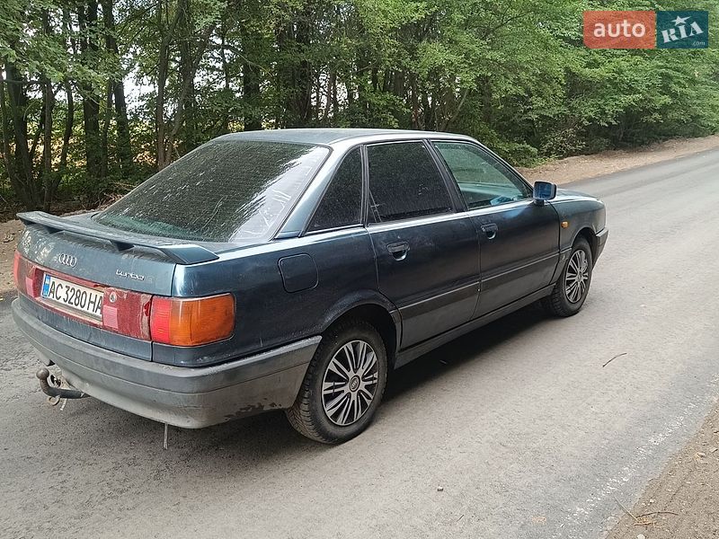 Седан Audi 80 1989 в Луцке