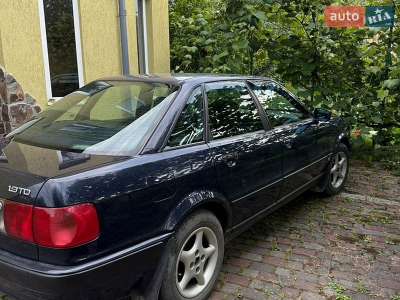 Седан Audi 80 1993 в Надвірній фото 14 Седан Audi 80 1993 в Надвірній