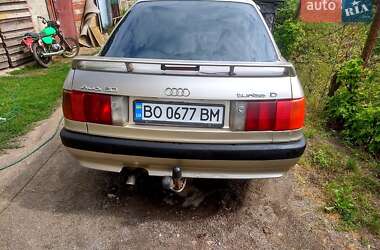 Седан Audi 80 1989 в Сарнах