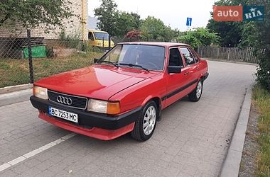 Седан Audi 80 1986 в Львові