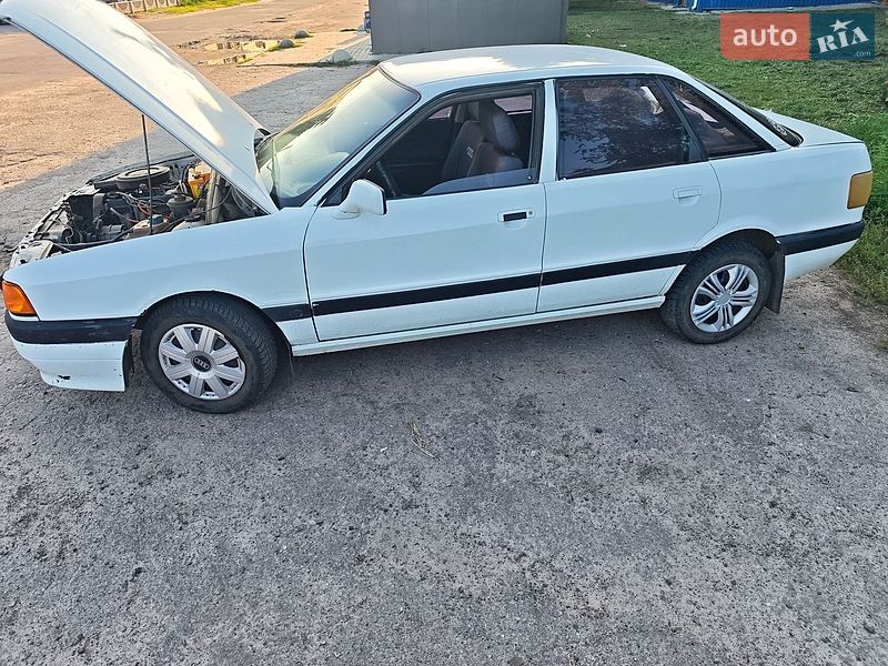 Седан Audi 80 1988 в Мерефа