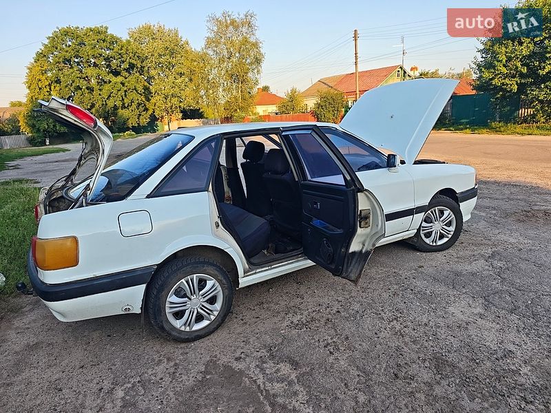 Седан Audi 80 1988 в Мерефа