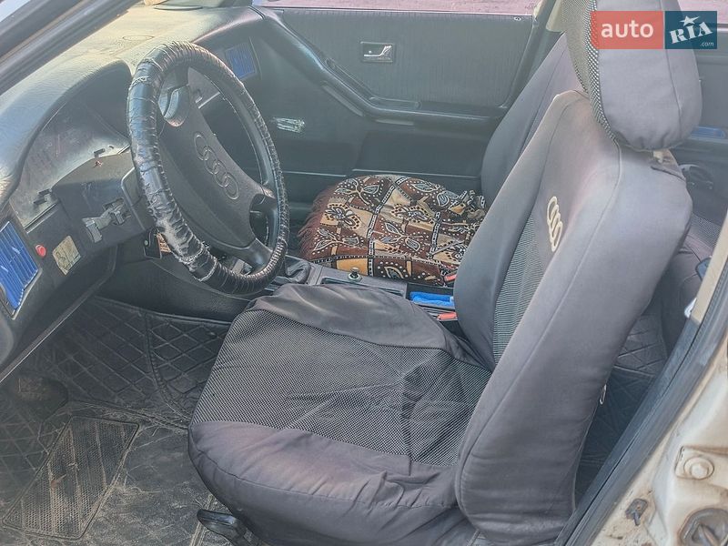 Седан Audi 80 1988 в Мерефа