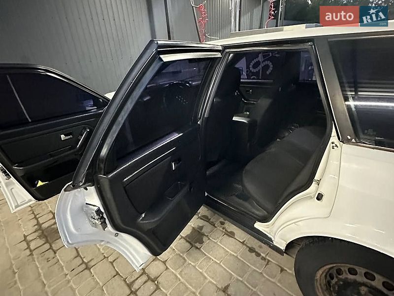 Універсал Audi 80 1994 в Гнівані