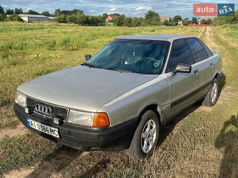 Седан Audi 80 1987 в Борисполе