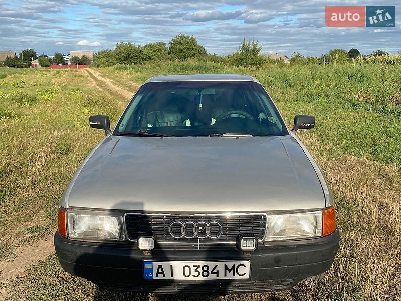 Седан Audi 80 1987 в Борисполе