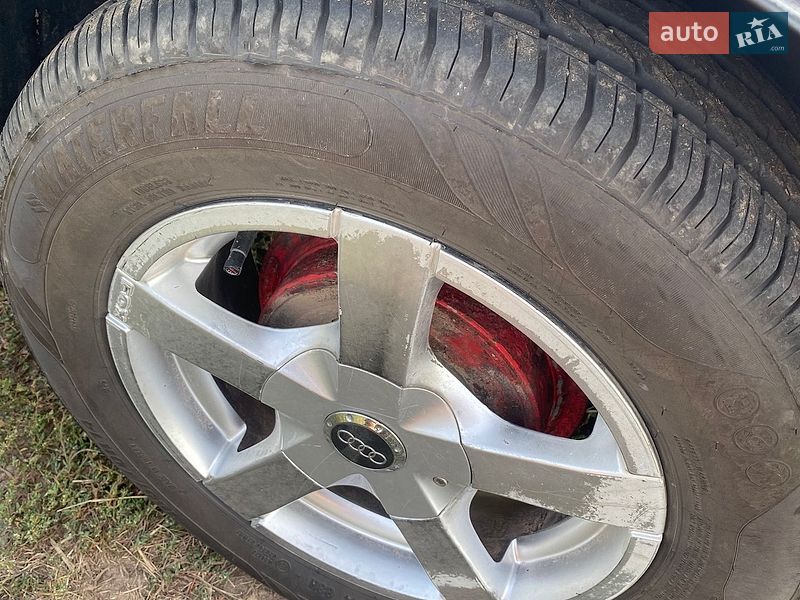 Седан Audi 80 1987 в Борисполе