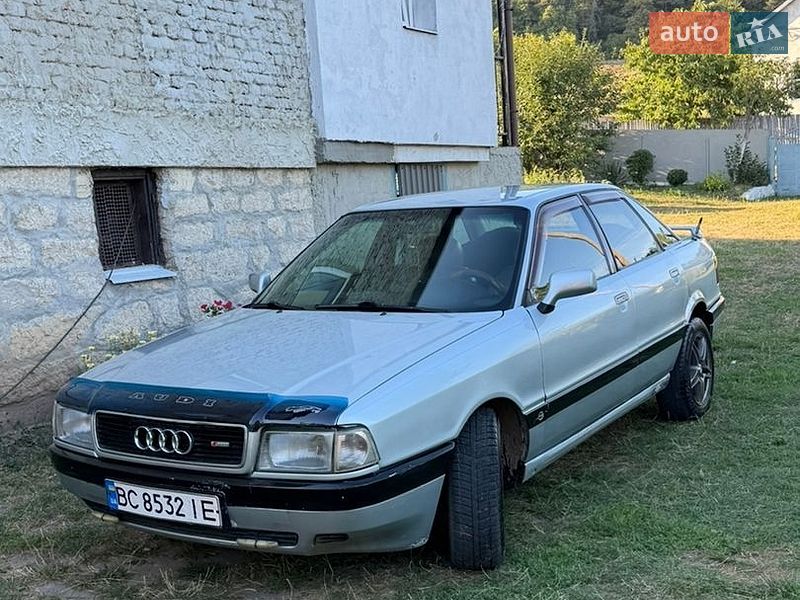 Седан Audi 80 1989 в Львові