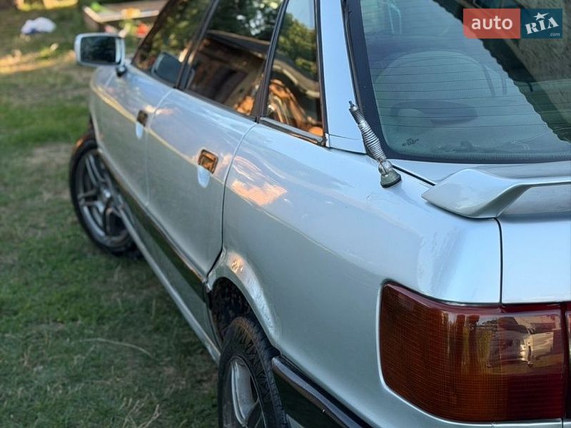 Седан Audi 80 1989 в Львові