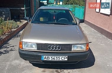 Седан Audi 80 1988 в Липовці