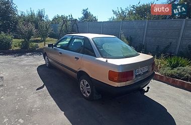 Седан Audi 80 1988 в Липовці