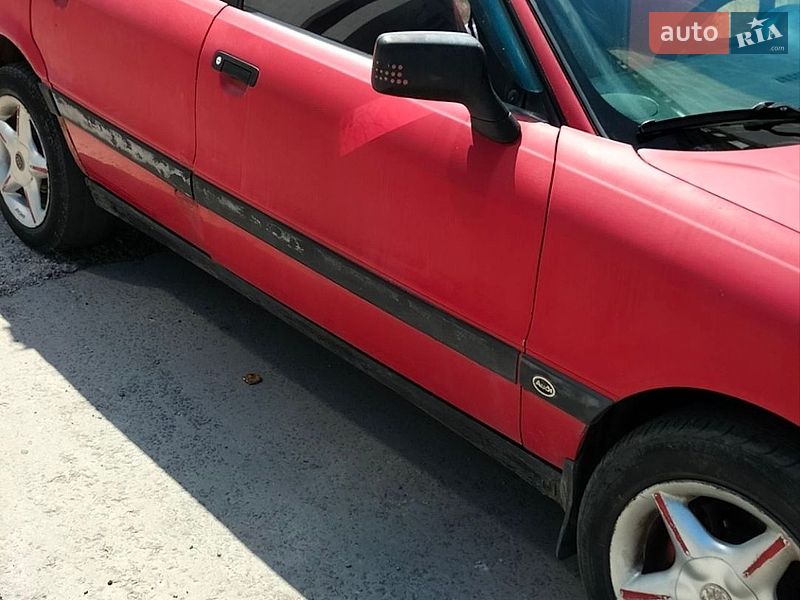 Седан Audi 80 1989 в Кременчуці
