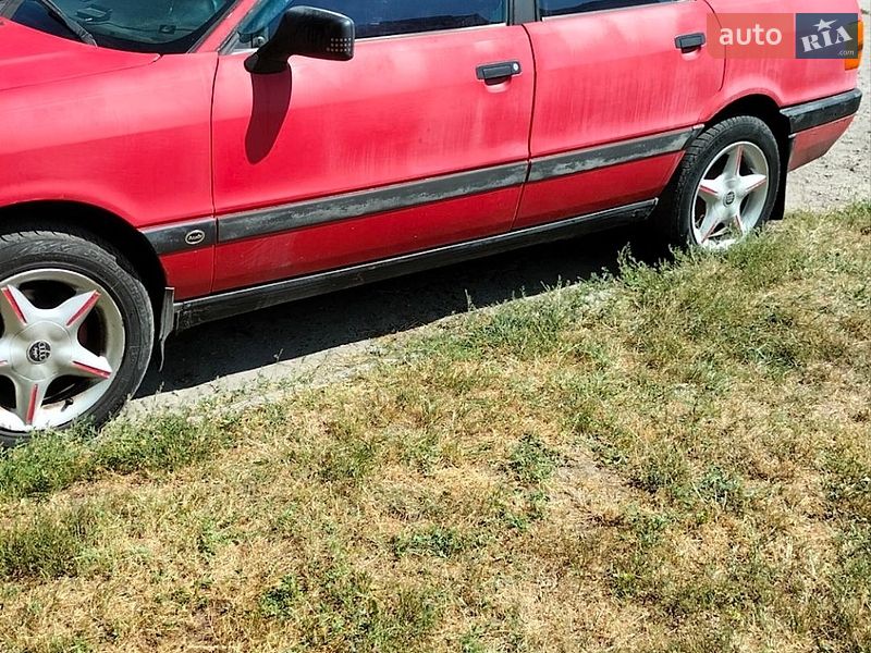 Седан Audi 80 1989 в Кременчуці