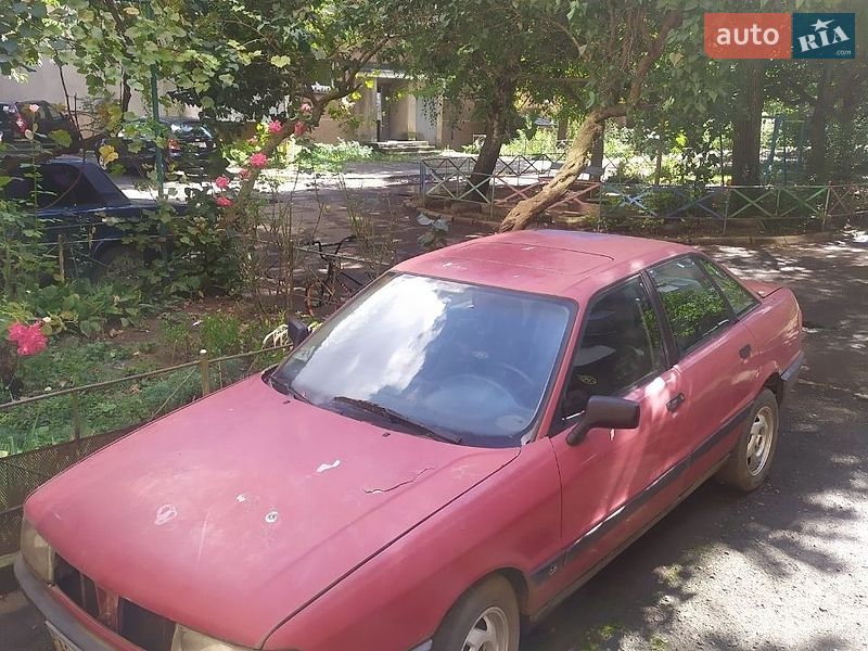 Седан Audi 80 1990 в Ужгороде