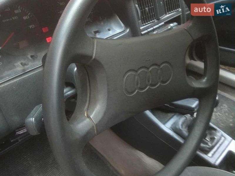 Седан Audi 80 1990 в Ужгороде