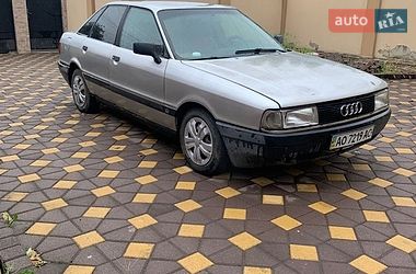 Седан Audi 80 1987 в Виноградове