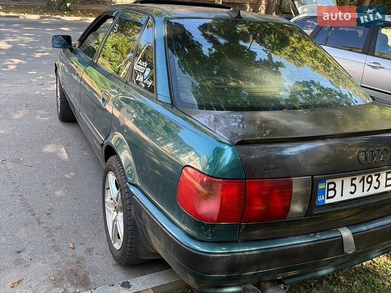 Седан Audi 80 1993 в Полтаве