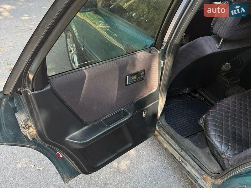 Седан Audi 80 1993 в Полтаве