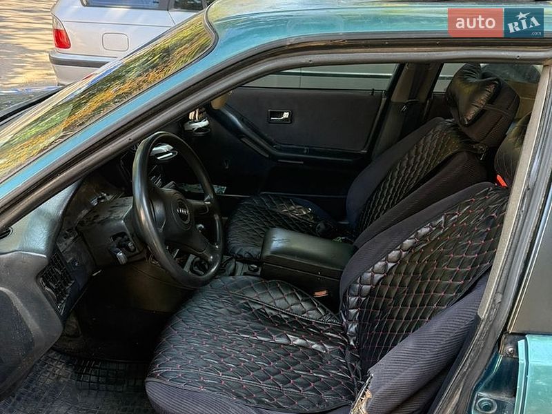 Седан Audi 80 1993 в Полтаве