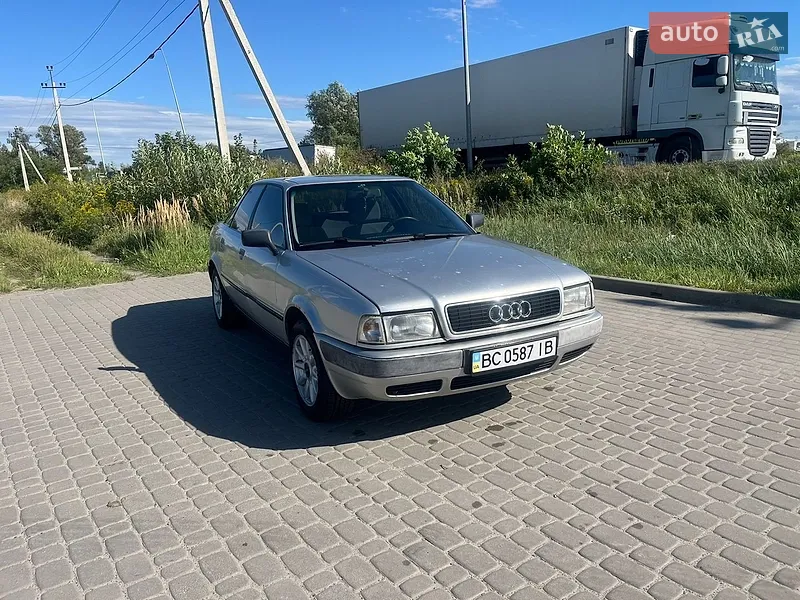 Audi 80