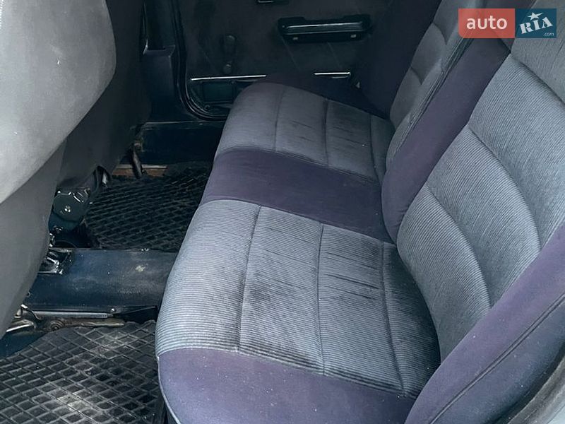 Седан Audi 80 1985 в Черновцах фото 11 Седан Audi 80 1985 в Черновцах