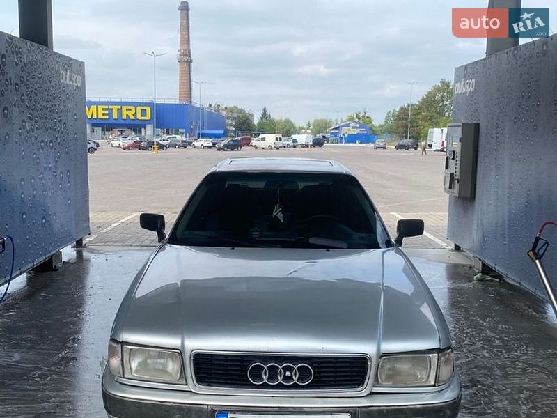 Седан Audi 80 1993 в Львове